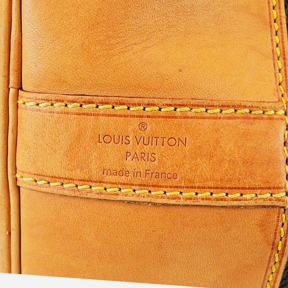 💯%🔥Authentic LOUIS VUITTON GM Unisex Backpack - Picture 10 of 16